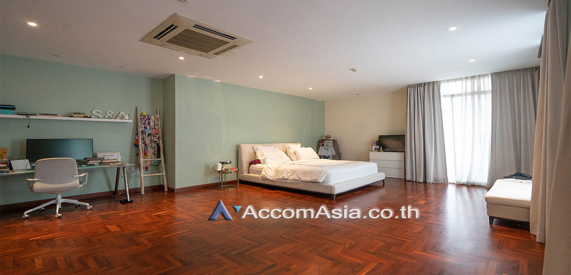 picture 🔼🔽 AccomA 📩 Renovated executive home with private pool in gated community (AA13419) - 19/19