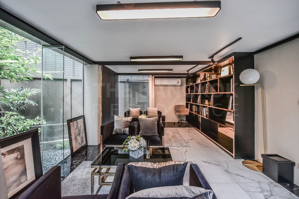 รูป 🔥 Hot Deal! Fully Furnished , Altitude Samyan–Silom near MRT Sam Yan  - รูปที่ 2/5