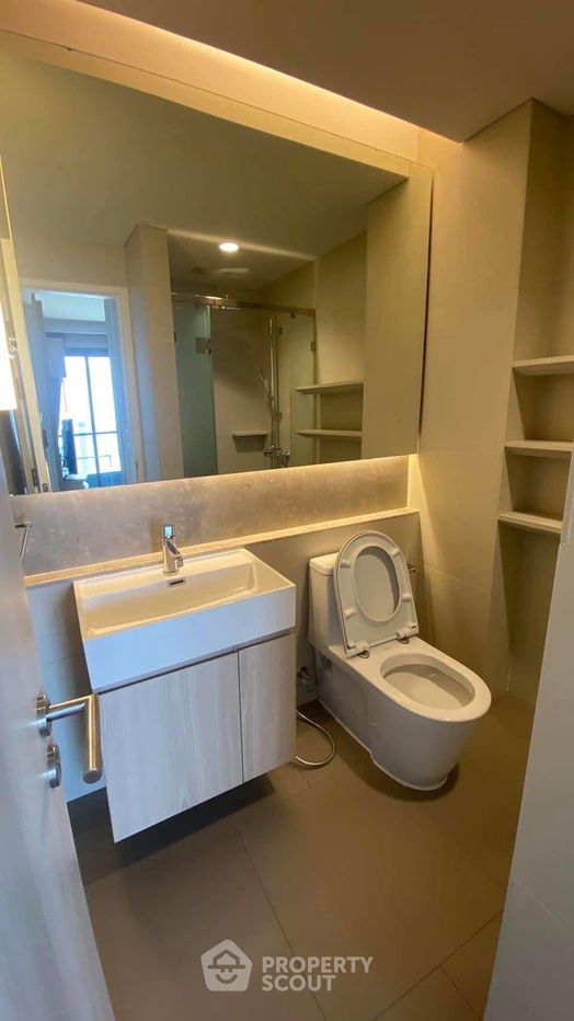 picture 2-BR Condo at The Lumpini 24 near BTS Phrom Phong (ID 1444458) - 6/6