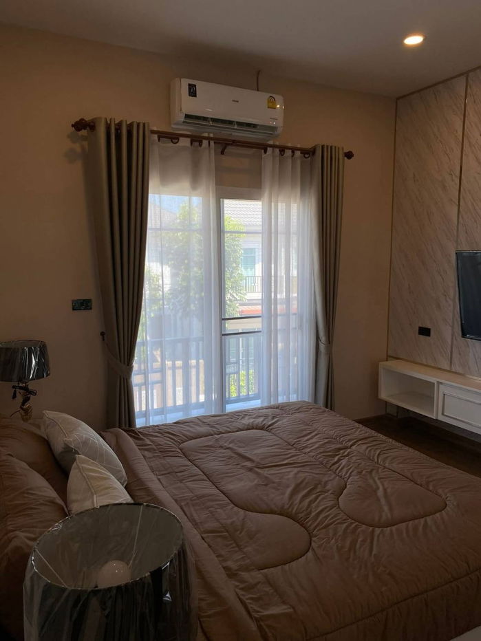 รูป ขายบ้านหรู 7 ห้องนอน 6 ห้องน้ำ ในโครงการ เดอะแกรนด์ หนองหอย 89 เฟอนิเจอร์ใหม่ทั้งหลัง ใกล้โรงเรียนวารี T.094-6511456 - รูปที่ 18/29