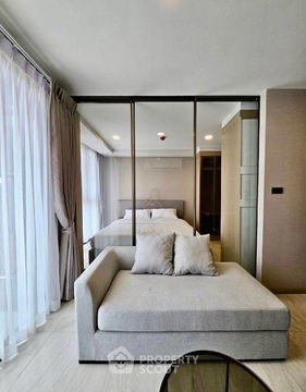 1-BR Condo at Walden Asoke near MRT Sukhumvit (ID 2111468)