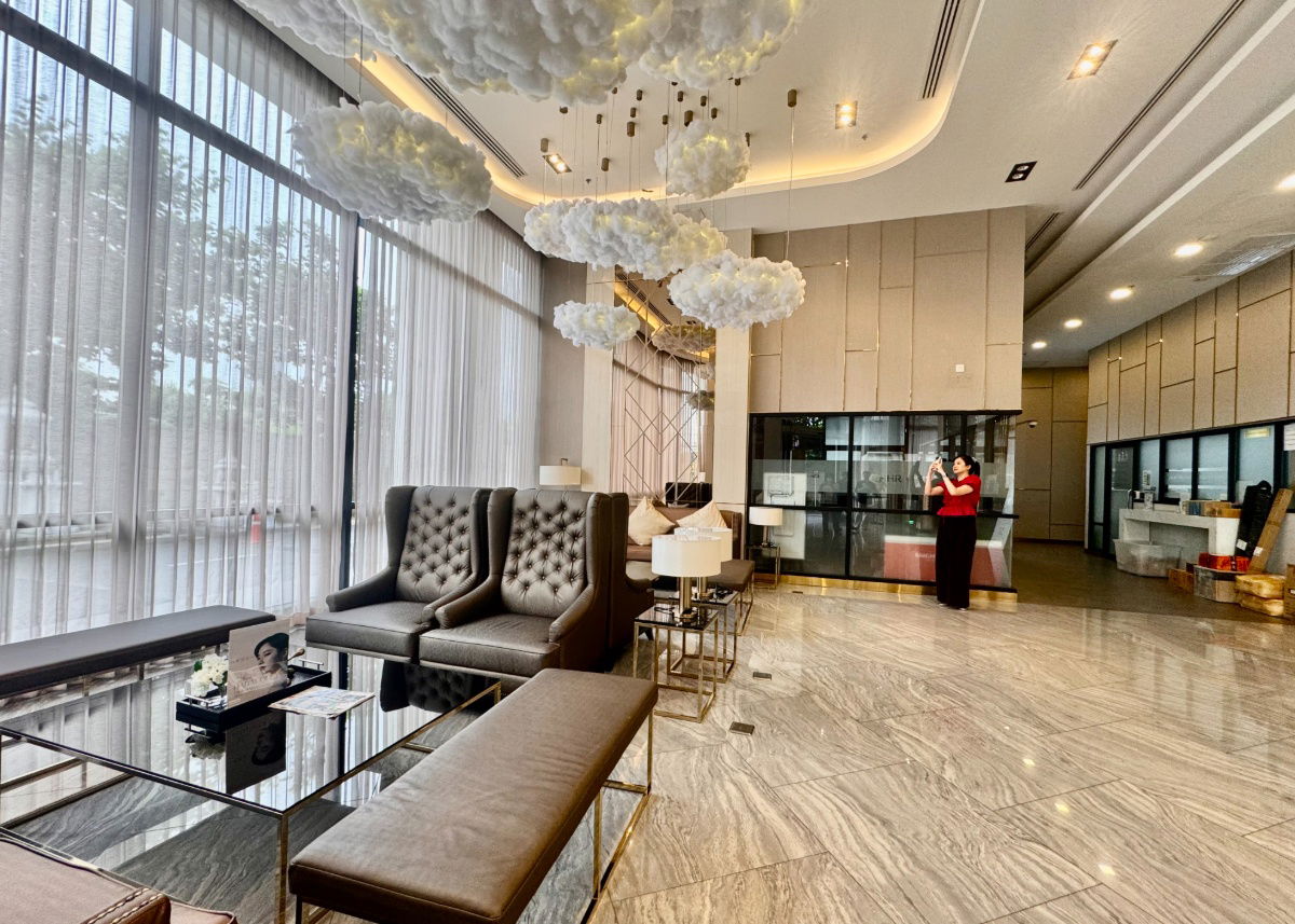 รูป KNIGHTSBRIDGE THE OCEAN SRIRACHA  ฝากขายคอนโดมือสอง วิวดี ราคางาน หน้าติดทะเล หลังติดภูเขา.. 52,XXX บาท/ตร.ม.  รับเงินย้อนหลัง 24 เดือน - รูปที่ 11/20