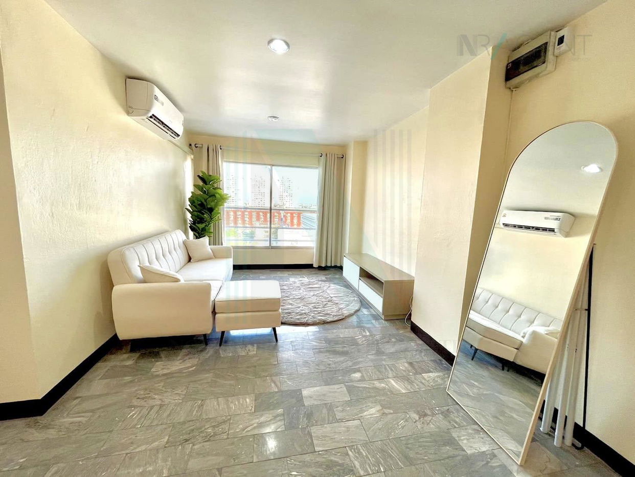 picture For Rent Condo BAAN SUKHOTHAI RAMKHAMHAENG Building 2, Floor 10,1 bed room, Room size 60 sqm - 3/8