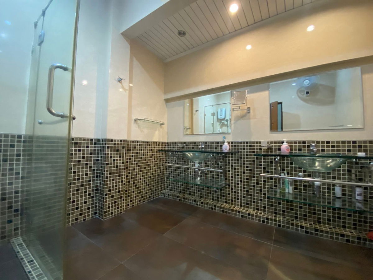 picture Pool villa Pattaya 6.9 million Chaiyapuek - 12/14