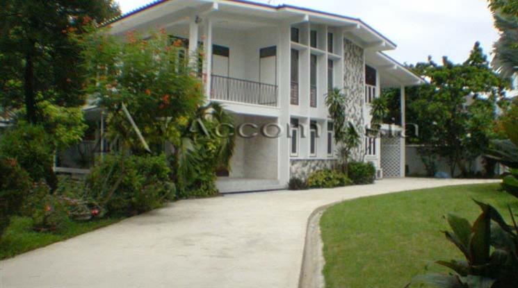 รูป 🔼🔽 AccomA 📩 Home Office 5 BR House in  (106193) - รูปที่ 1/7