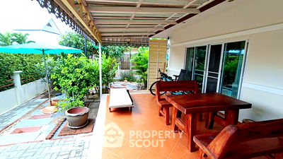 Houses for sale Thap Tai, Prachuap Khiri Khan : 3-BR House at Emerald Green in Thap Tai (ID 1582191)