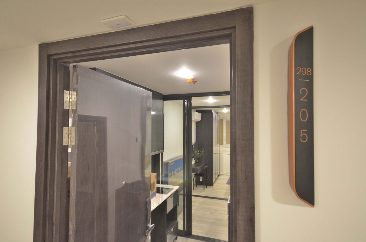 picture Condo for rent: XT Huai Kwang, near MRT Huai Khwang, 19,000 baht, property code: RS1155 - 1/9