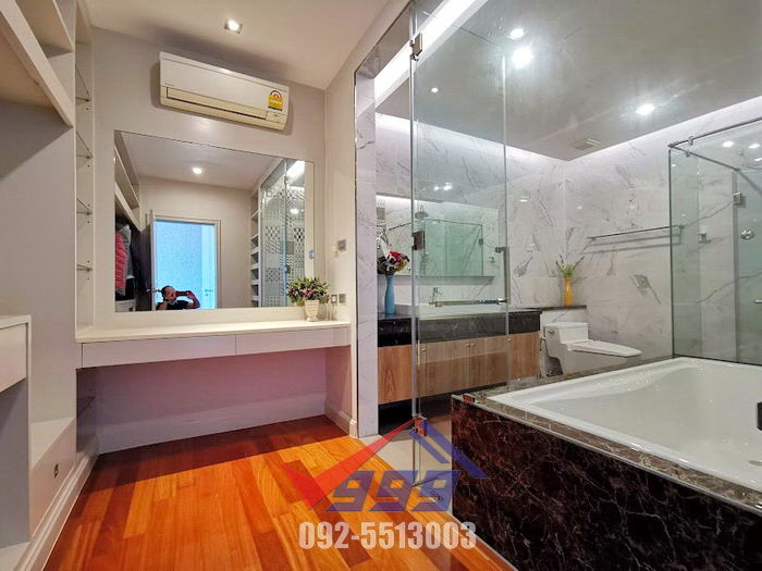 รูป ให้เช่าคอนโด เดอะโฟร์วิงส์ เรสซิเดนซ์  3 ห้องนอน Penhouse Duplex ใกล้ Brighton College Bangkok - รูปที่ 23/64
