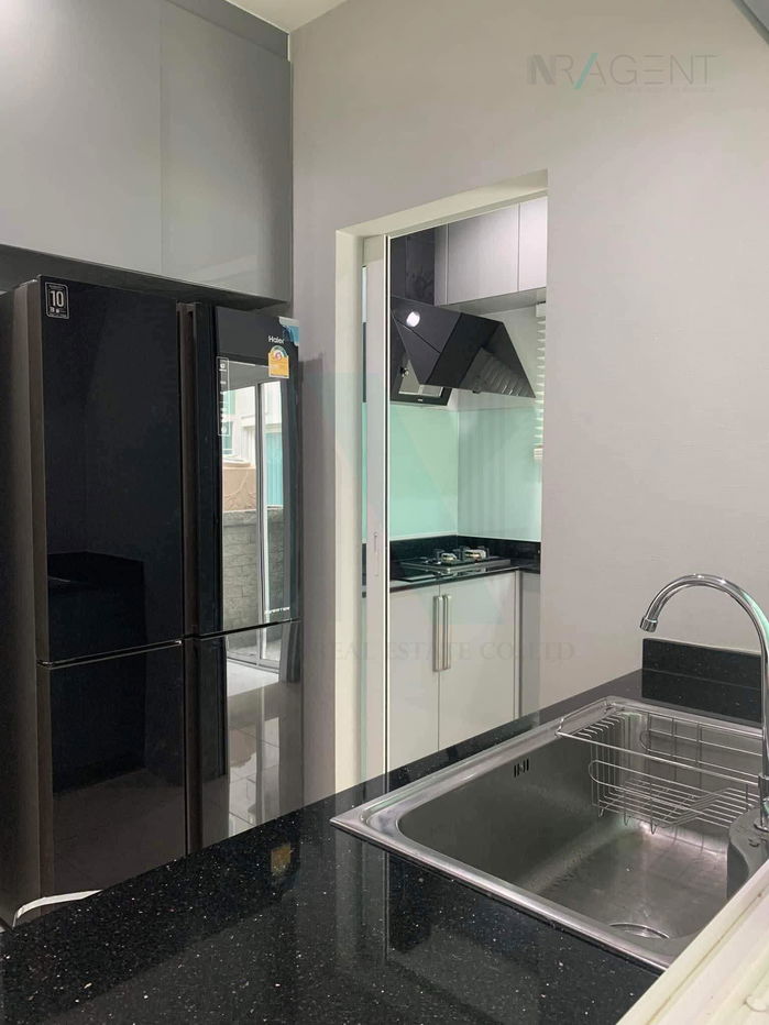 picture 🚩 For Rent 2-story House GRANDIO RAMINTRA-WONGWAEN 4 bedroom 3 bathroom - 1/8
