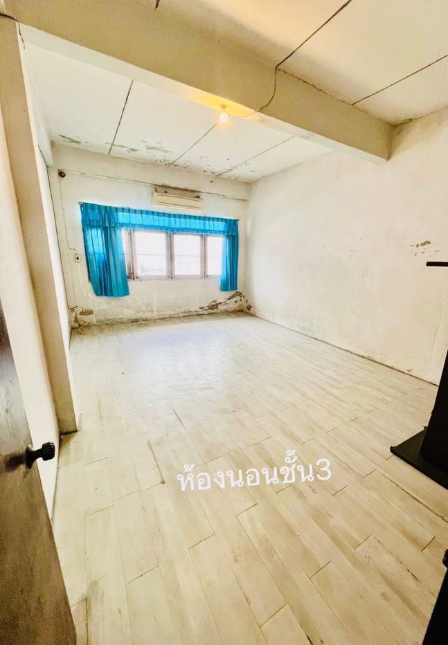รูป ขายอาคารพาณิชย์ 3 ชั้น  ซอยอ่อนนุช 76/1 - รูปที่ 5/9