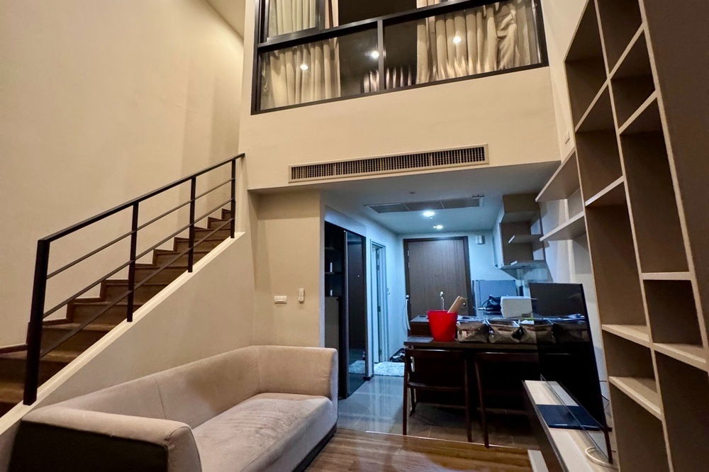picture 🔥 For Sale !! 🔥 Code C20240900069..........Onyx Phaholyothin, 1 bedroom Loft, 1 bathroom, high floor 10++, furnished, Special Deal!!📣📣 - 2/8