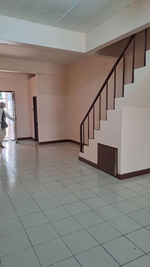 รูป 🏡 ทาวน์โฮมหรู ให้เช่า – ซ.อ่อนนุช 44 เพียง 10,000 บาท/เดือน - รูปที่ 4/17
