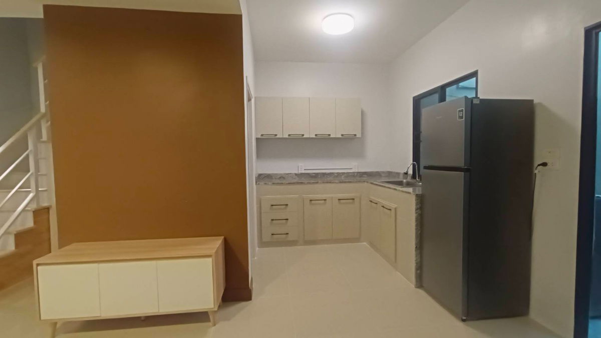 รูป 🏡 ให้เช่าทาวน์โฮม The Connect สวนหลวง–อ่อนนุช  ✨ Pet Friendly เลี้ยงสัตว์ได้ 🐶🐱  - รูปที่ 4/26