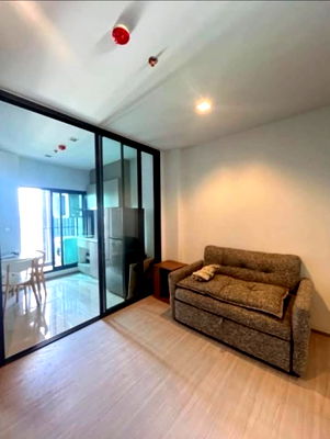 Condos for rent :  Life Asoke - Rama                     9 