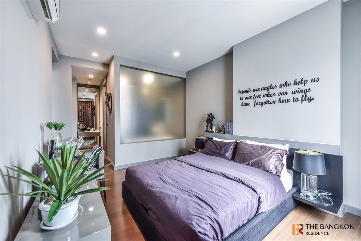 รูป  M Silom near BTS Chong Nonsi Ready-to-move-in, Prime Location Condo  - รูปที่ 2/11