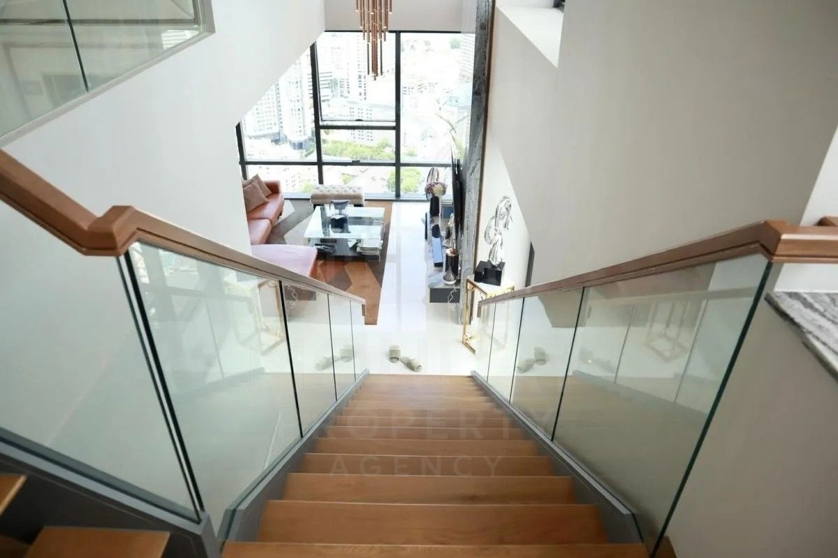 picture For Rent:The Bangkok Sathorn Condo | 172 SQ.M. | 1BR 2BA | Fully Furnished | BTS Surasak - 3/6