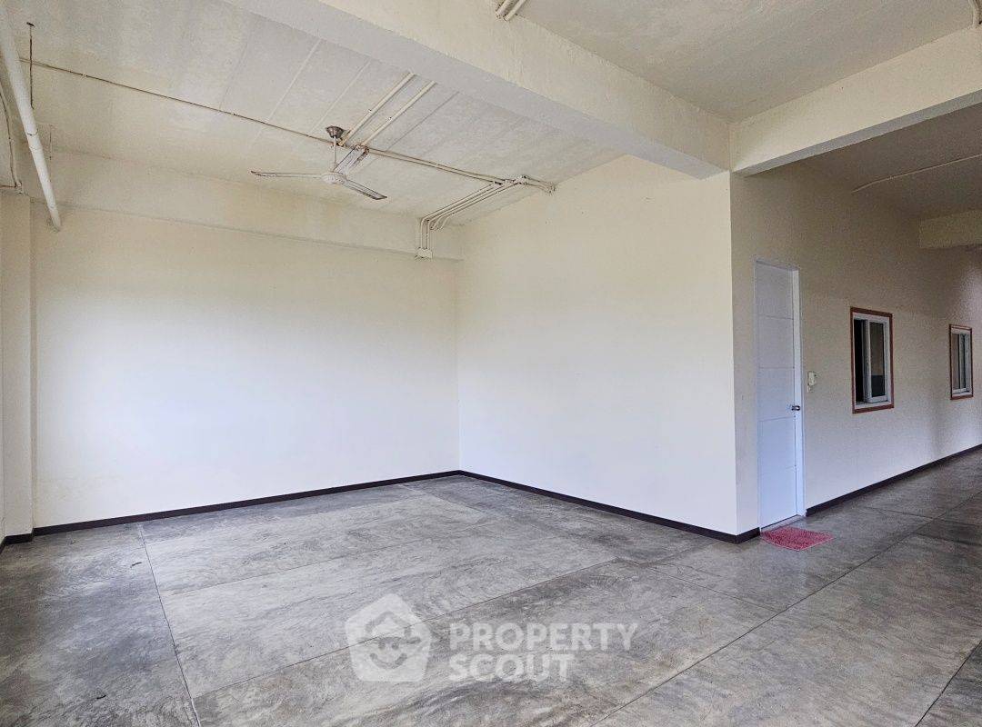 picture 6-BR Villa close to Paklok (ID 2229788) - 35/36