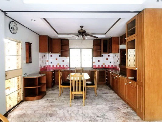 picture FOR RENT KRISSADA NAKORN 12 PHUTTHAMONTHON SAI 1 / 3 bedrooms 2 bathrooms / 65 Sqw. 170 Sqm. **26,000** CLOSE TO NEW SOUTHERN BUS TERMINAL - 13/14