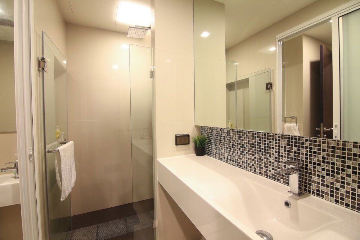 picture (For Rent) 1 Bed 1 Bath  35 Sqm.Fully furnished - READY TO MOVE IN  - 11/11