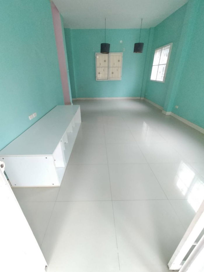 picture Lanceo Crib Pinklao - Wongwaen  - 4/18