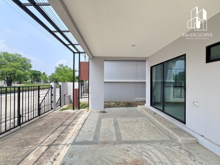 รูป บ้านแฝด หมู่บ้าน The Plant ปิ่นเกล้า-สาย 5 หลังมุม บ้านใหม่มาก - รูปที่ 2/11