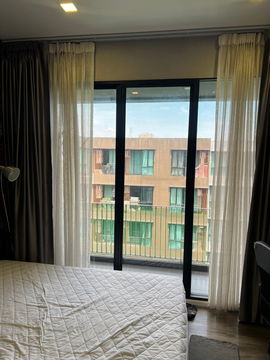 Brown Ratchada 32 for rental  33 sqm