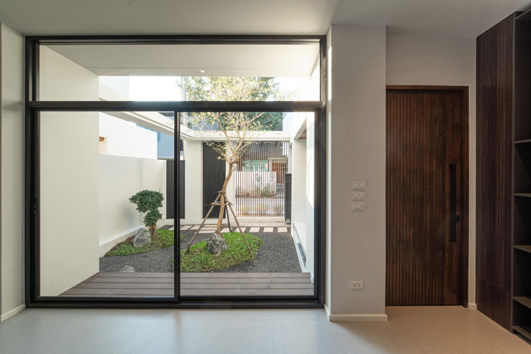 รูป ขายด่วน Modern Luxury Pool Villa ทำเลหายากในหมู่บ้านวังตาล เชียงใหม่ วิลล่าหรูพร้อมสระว่ายน้ำส่วนตัว  ใกล้โรงเรียนนานาชาติ  สนามบินเชียงใหม่- SW002799 - รูปที่ 23/27