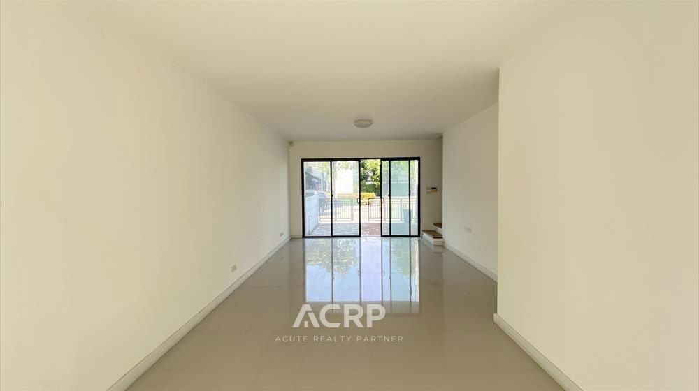 picture 3-story townhome for sale, Town Avenue Cocos Rama 2 project from Sansiri, near Central Rama 2. - 3/17