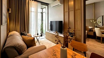 Condos for sale Soi Thonglor (Sukhumvit 55) : RHYTHM EKKAMAI            ESTATE 
