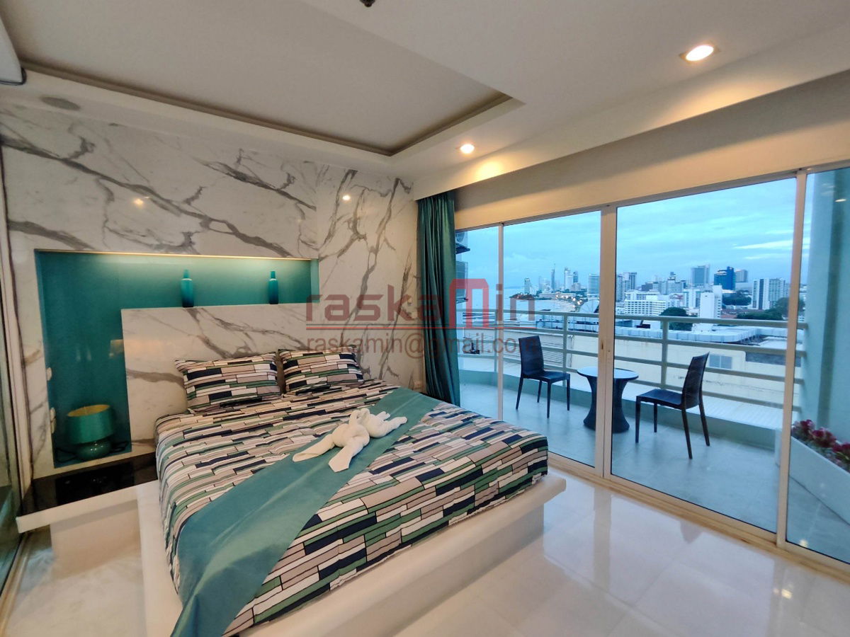 picture Newly Renovated Seaview Condo – View Talay 6, Pattaya Beach - 2/12