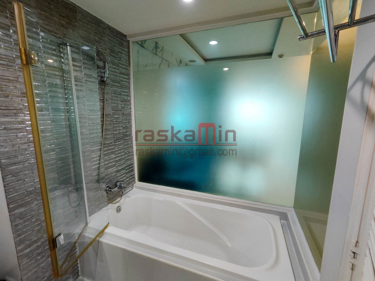 picture Newly Renovated Seaview Condo – View Talay 6, Pattaya Beach - 9/12
