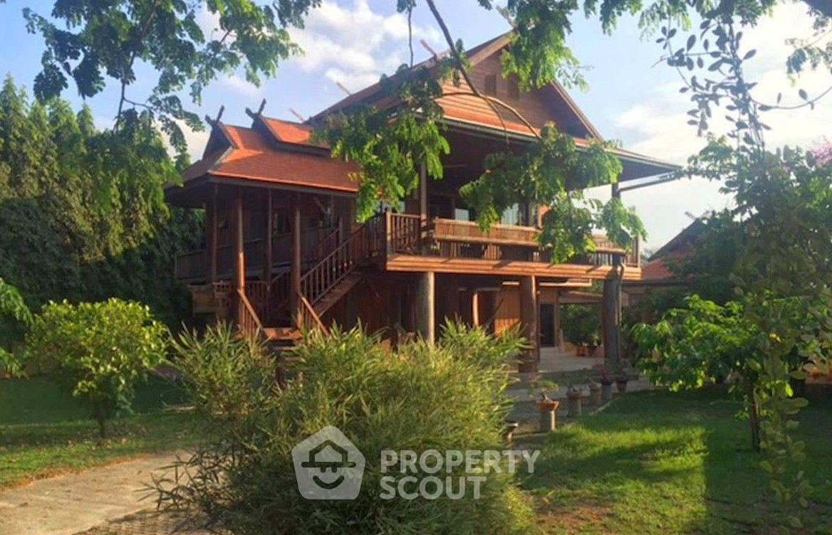 รูป บ้าน 4-ห้องนอน ใน วังก์พง (ID 1396476) - รูปที่ 1/17