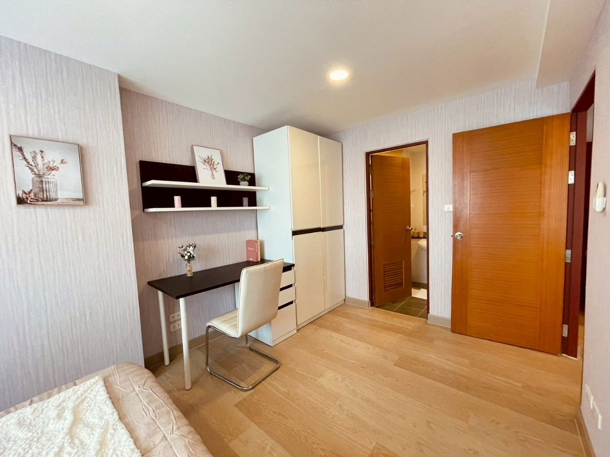 รูป คาซ่าคอนโดช้างเผือก ชั้น 5 วิวสวย ห้องสวยมาก เพียง 1.99 ล้าน (ต่อรองได้) - รูปที่ 3/11