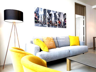 Condos for rent BTS Chit Lom : 🔥Special Deal 60K🔥 -Combine 2 Beds 2 Baths High Fl. 20+ Perfect Location Next to BTS Phloen Chit at Noble Ploenchit Condo / For Rent