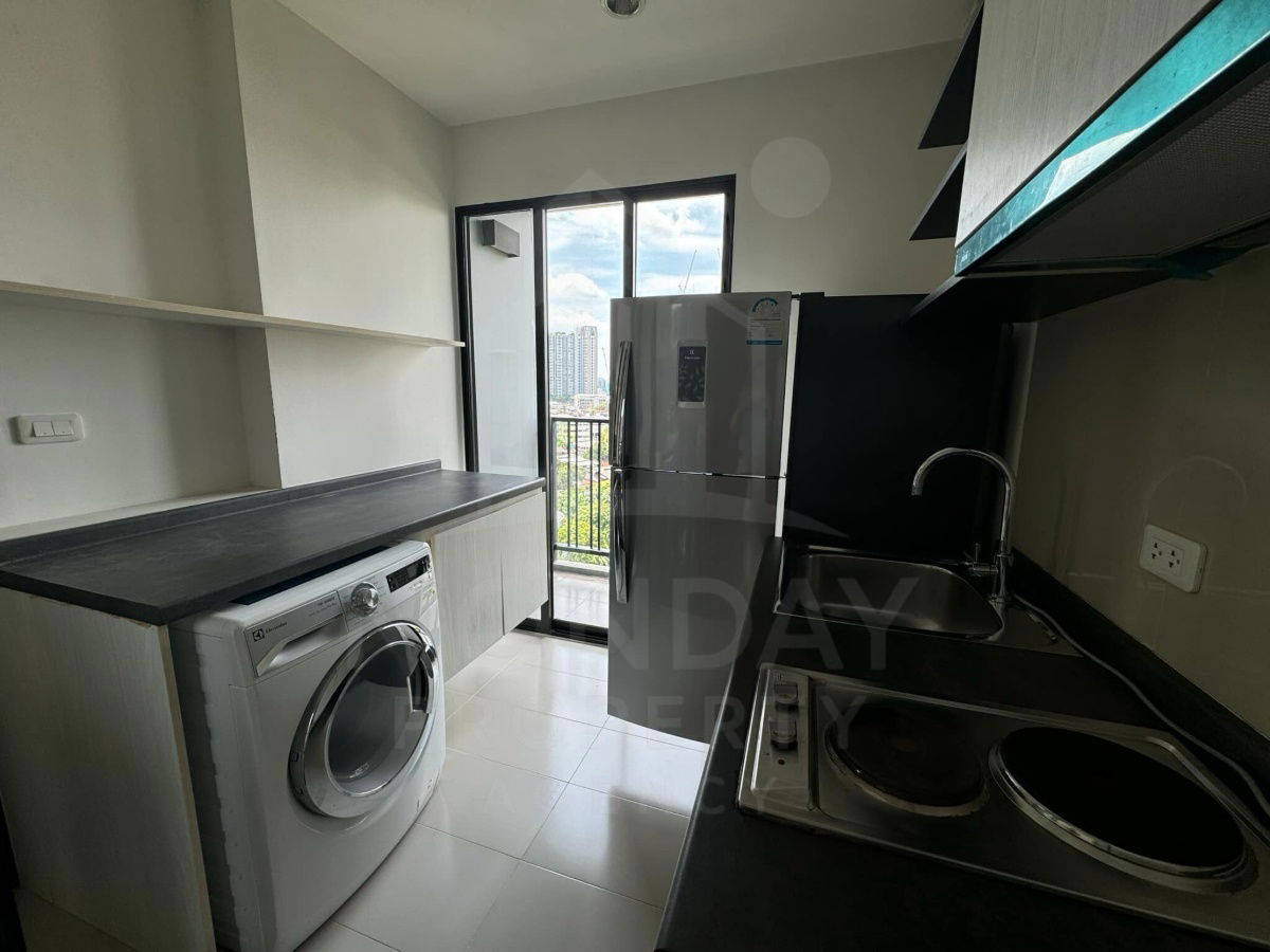 picture The Base Park West Sukhumvit 77 – Modern Condo in Lush Green Community, Near BTS Onnut - 5/7