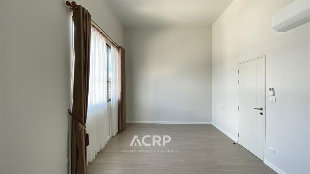 picture Townhome for sale, Siri Place Pracha Uthit, quality from Sansiri, High security - 12/19