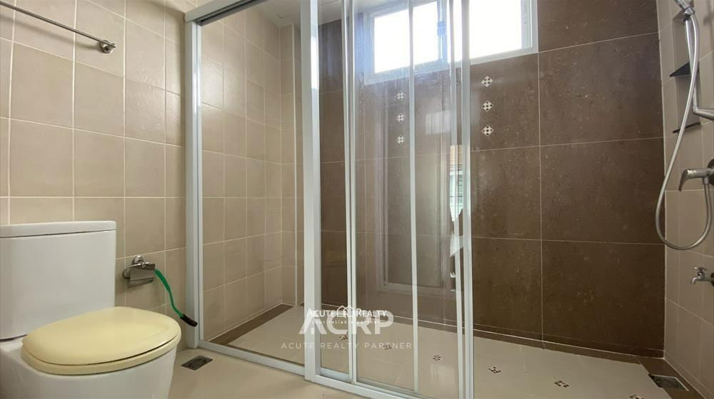 picture Townhouse for rent, Baan Klang Muang Sathorn Taksin 2 project. - 18/20