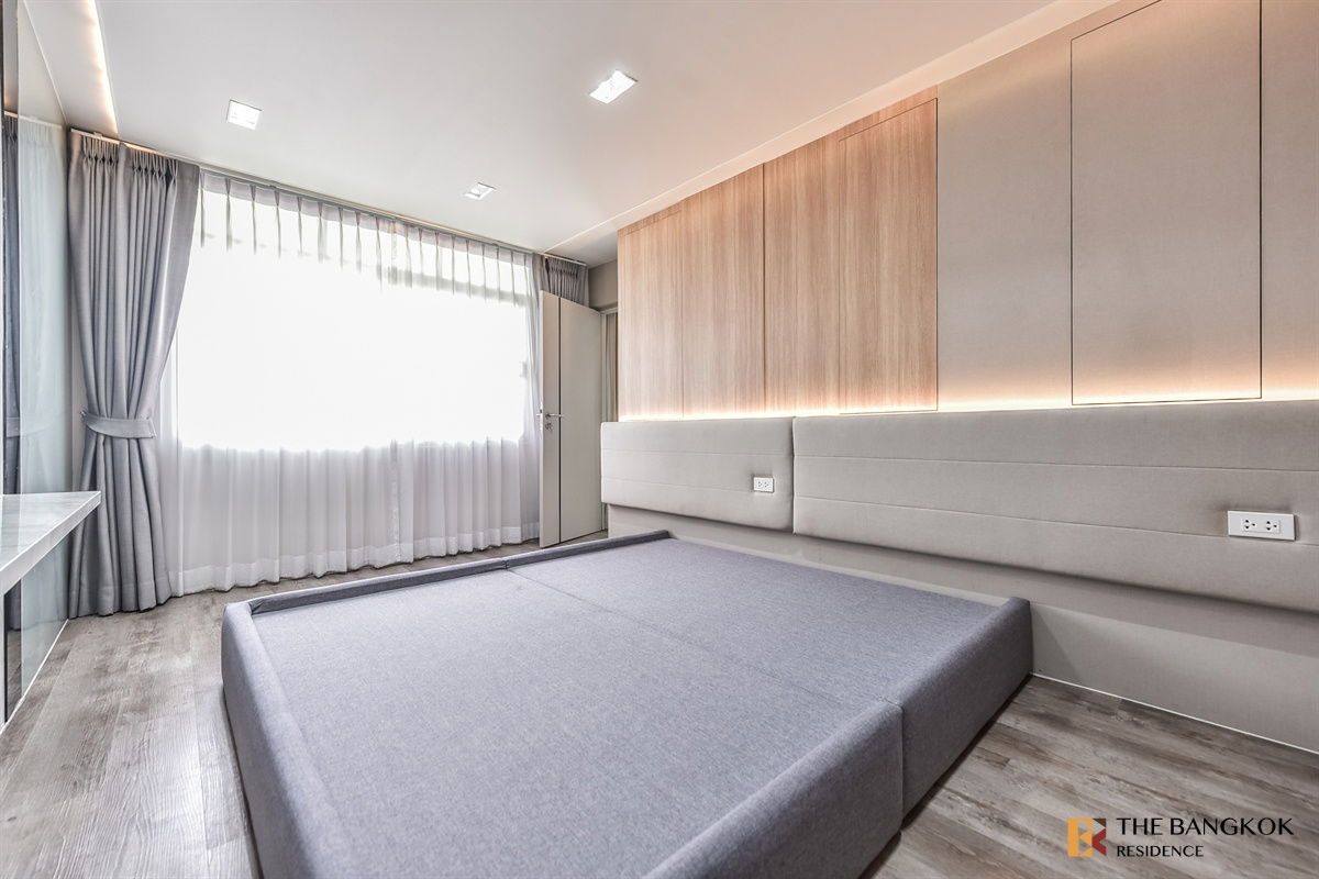 รูป  ⚡ Modern & Beautiful  unit⚡ Fully furnished, Pabhada Silom BTS Surasak - รูปที่ 4/17