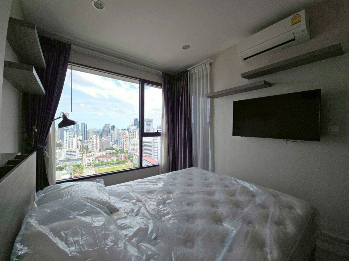 picture Buy and sell Ideo Mobi Asoke, high ceiling room, open and airy design, prime location, connected to CBD Asoke - Rama 9 Line ID: @951qfbfi - 4/7