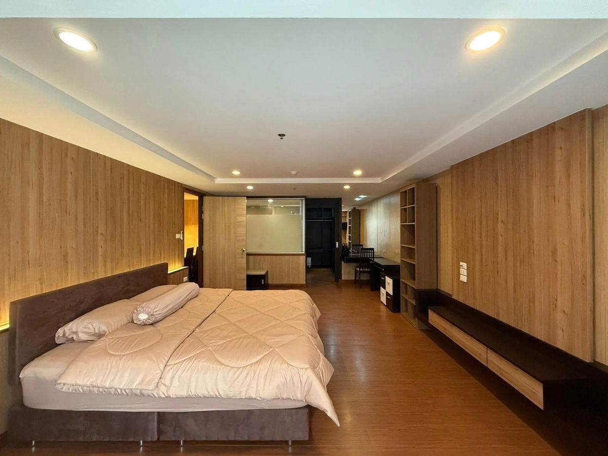 picture The Trendy Sukhumvit                 13 - 3/7
