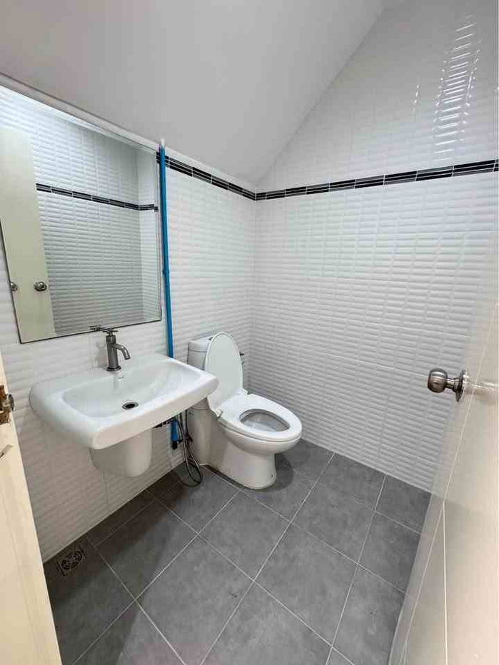picture B999 Townhome for rent, 3 floors, The Exclusive project, Soi Phatthanakan 44 - 13/13