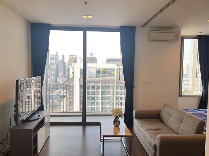 Nara 9 Luxury Condominium in Sathorn