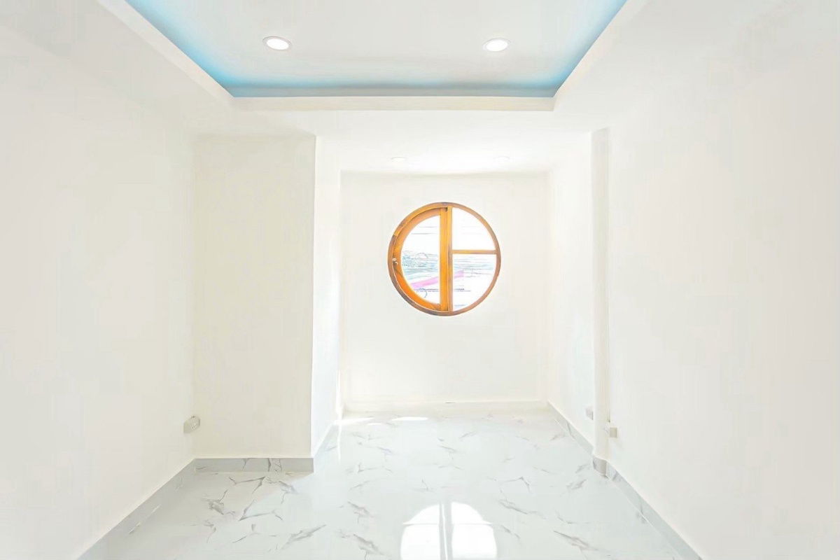 รูป S345 🏡 ขายด่วน หมู่บ้านเฟรนชิฟ มัยลาภ บ้านรีโนเวทสไตล์ Minimal สวยจบครบพร้อมอยู่ เหลือเพียง 2.99 ล้านบาทเท่านั้น โปรแรงพร้อมโอนฟรี - รูปที่ 9/13