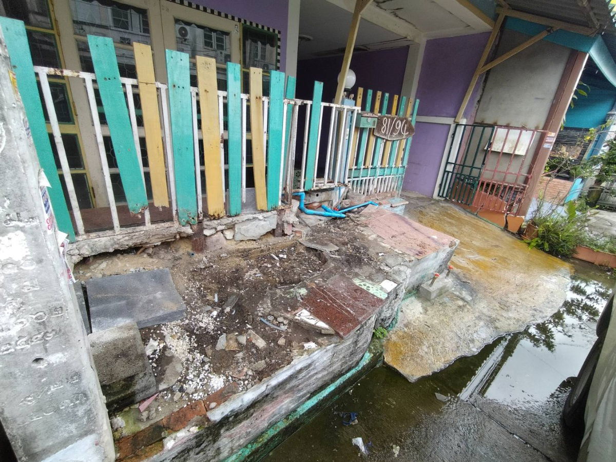 picture ladasili phimonlat bangnuathong - 1/14