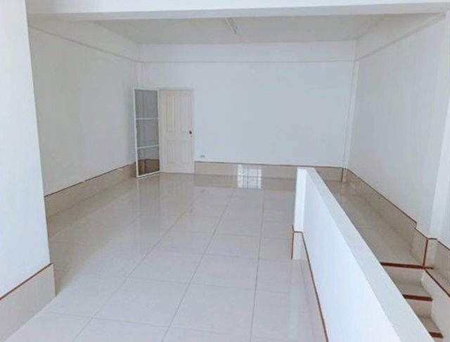 picture Happy Avenue DonMueang 800m. 3-story Harrow International rent 25sq.wa. 295sq.m. BTS TalatmaiDonM - 4/8