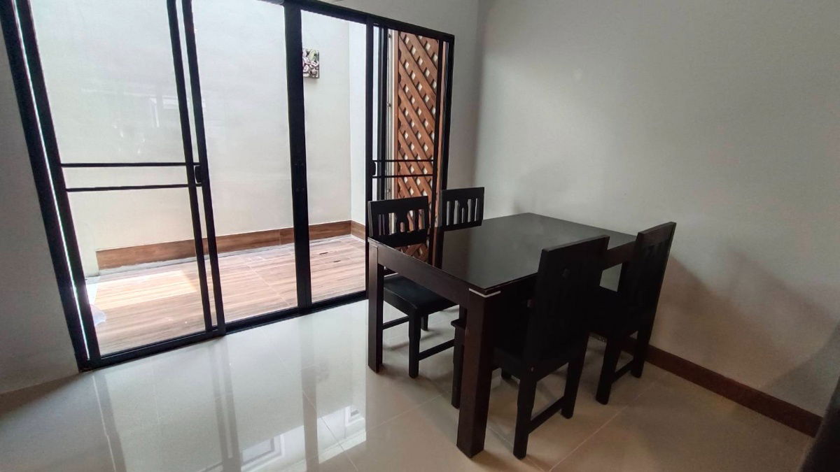 รูป 🏡 ให้เช่าทาวน์โฮม The Connect สวนหลวง–อ่อนนุช  ✨ Pet Friendly เลี้ยงสัตว์ได้ 🐶🐱  - รูปที่ 5/26