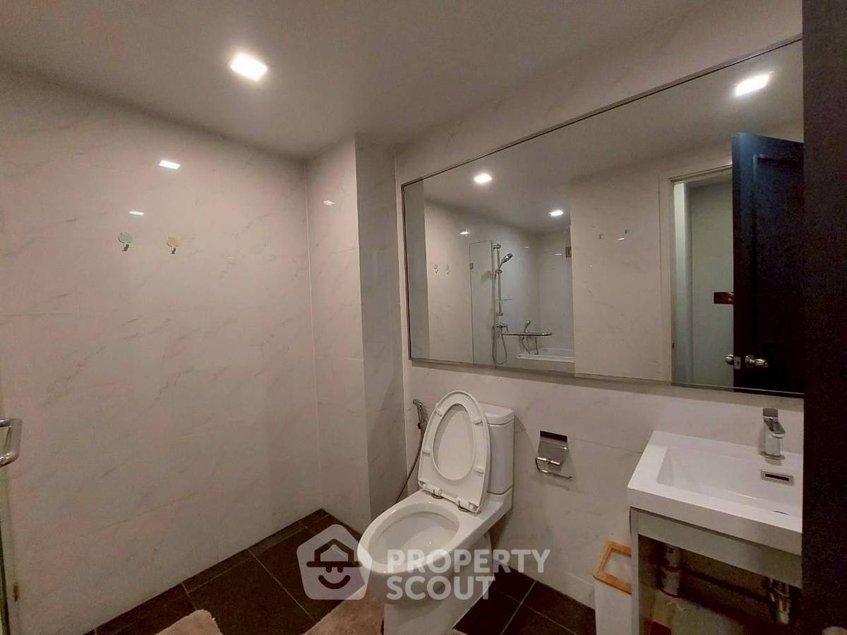 picture 1-BR Condo at Maestro 01 Sathorn - Yenakat near MRT Khlong Toei (ID 2233255) - 7/10