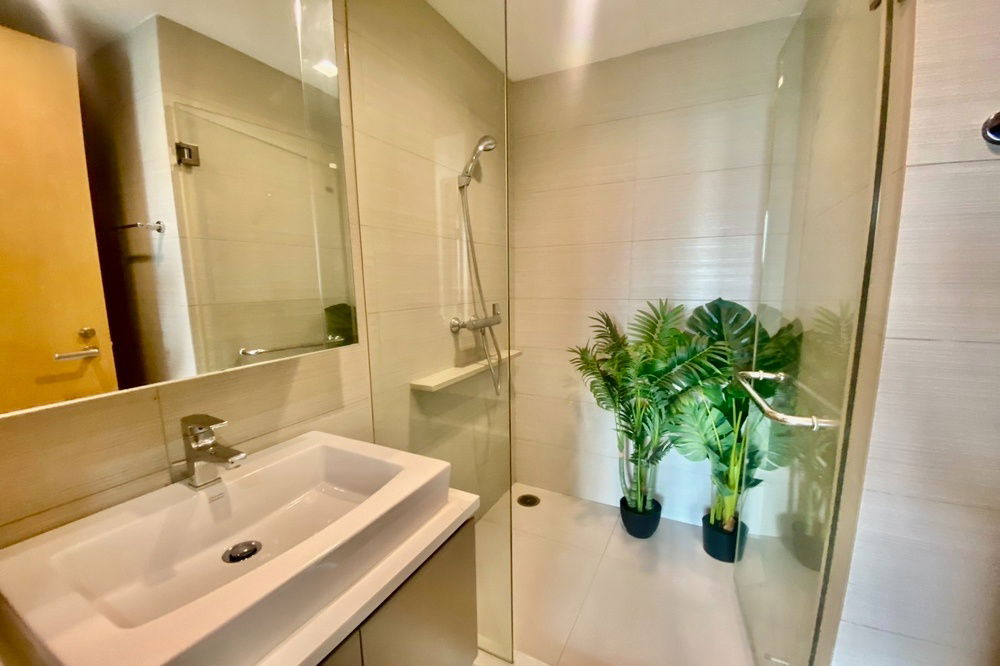 picture 🔥 For Sale !!🔥 Code C20230204169..........Siri At Sukhumvit, 2 bedroom, 2 bathroom, South Facing, Pool View, furnished, Special Deal!!📣📣 - 11/13