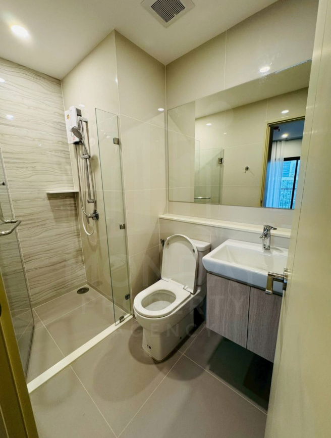 picture Life Rama 4 - Asoke | New Condo in Prime CBD Area, Near MRT & Expressway - 5/5