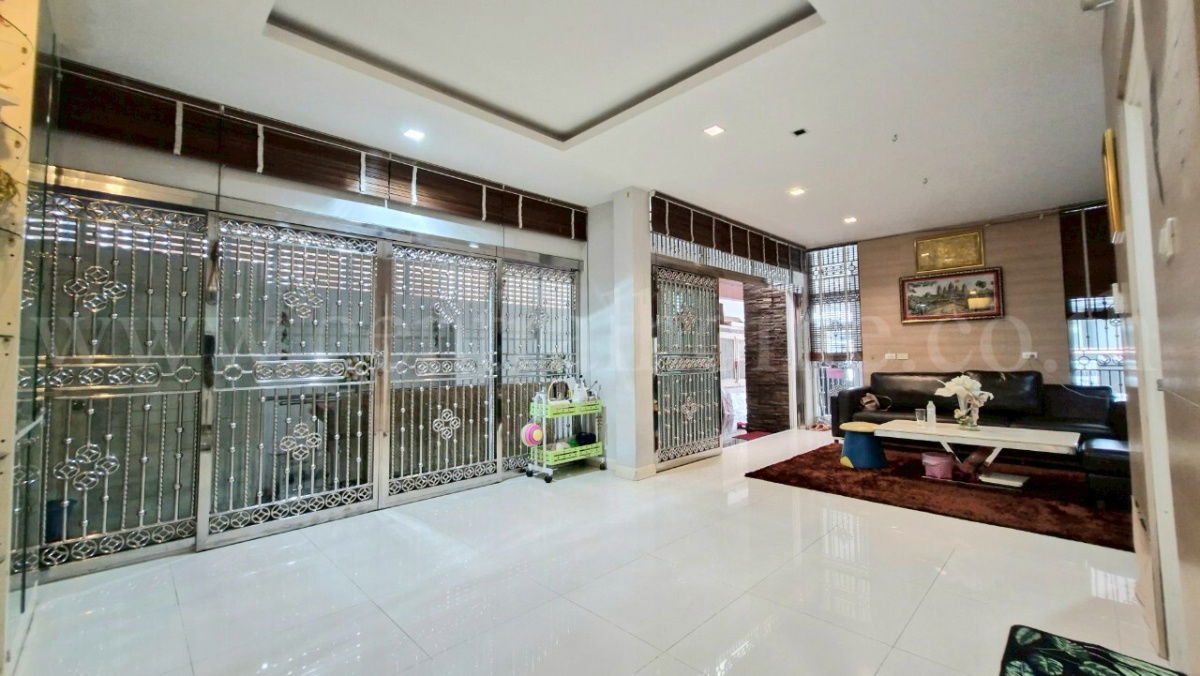 รูป บ้านแฝด 3 ชั้น แกรนด์ ไอ - ดีไซน์ วิภาวดีฯ พร้อมอยู่  - รูปที่ 6/20